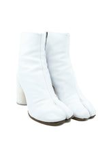 Maison Martin Margiela White Tabi Boots, 37 Accessory arcadeshops.com