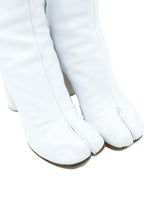 Maison Martin Margiela White Tabi Boots, 37 Accessory arcadeshops.com