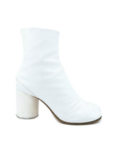 Maison Martin Margiela White Tabi Boots, 37 Accessory arcadeshops.com