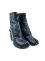 2019 Maison Margiela Black Leather Tabi Boots, 38 Accessory arcadeshops.com