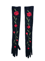 Dolce & Gabbana Flower Embroidered Opera Gloves Accessory arcadeshops.com