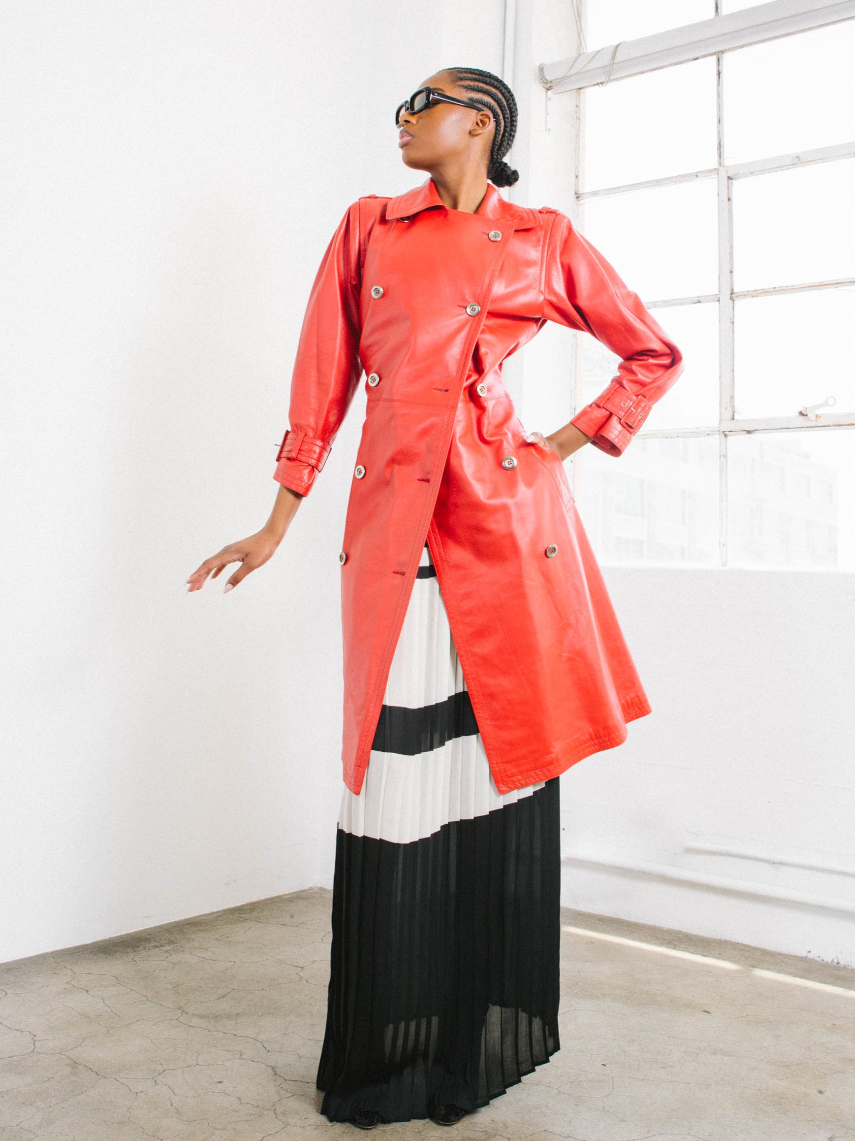80's フランス Yves Saint Laurent レザーカーコート 1980s Yves Saint Laurent Red Leather Belted Trench Coat