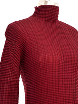 Issey Miyake Corrugated Plisse Top Top arcadeshops.com