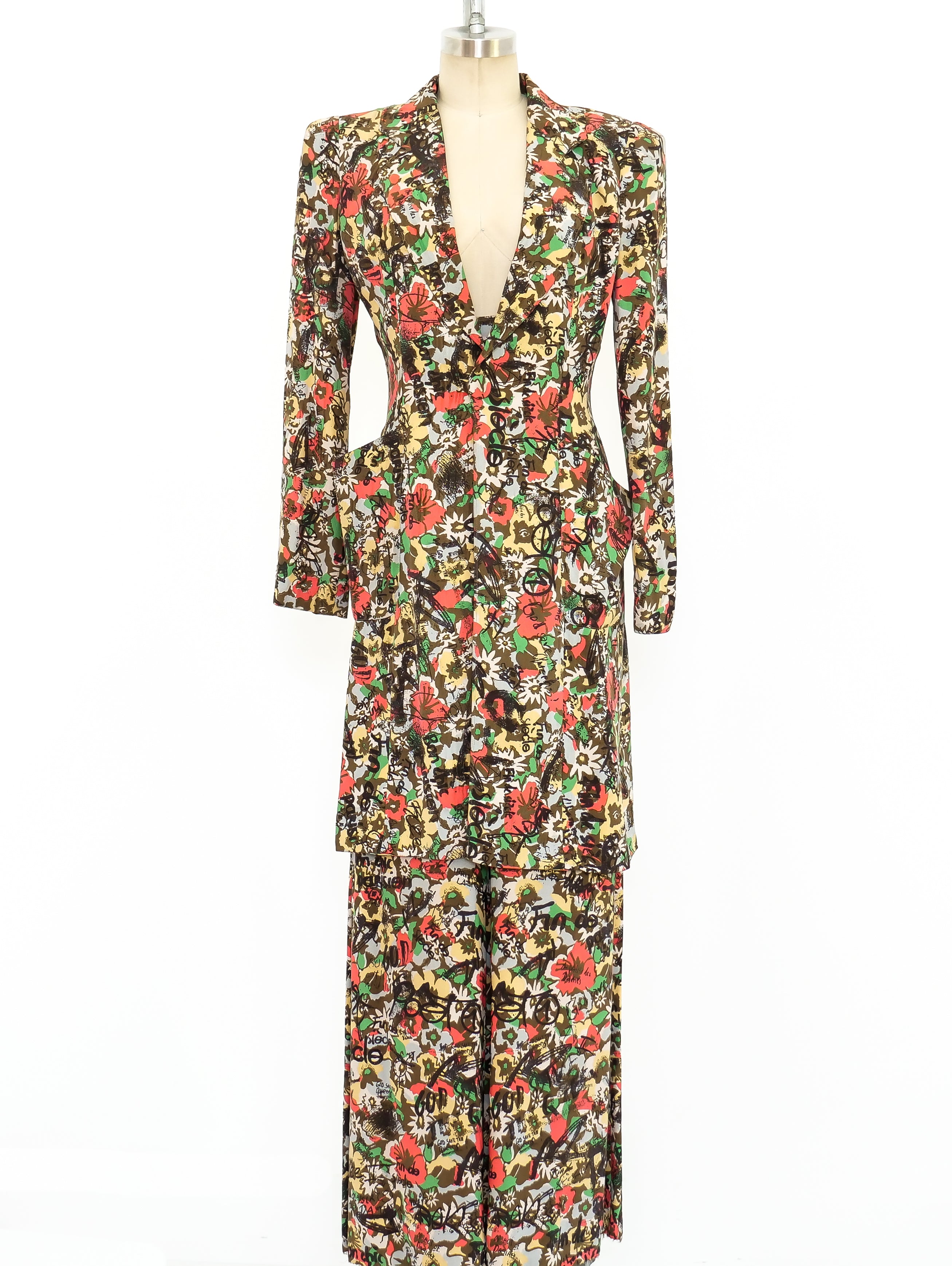 Printed Pant Suits Outfit 2026.Jean Paul Gaultier Graffiti Printed Pant Suit