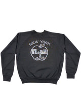 New York "Big Apple" Sweatshirt T-shirt arcadeshops.com
