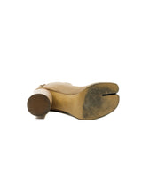Maison Margiela Tan Leather Tabi Boots, 38.5 Accessory arcadeshops.com
