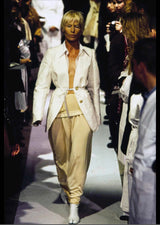 1990s Maison Martin Margiela White Leather Tabi Boots, 40 Accessory arcadeshops.com