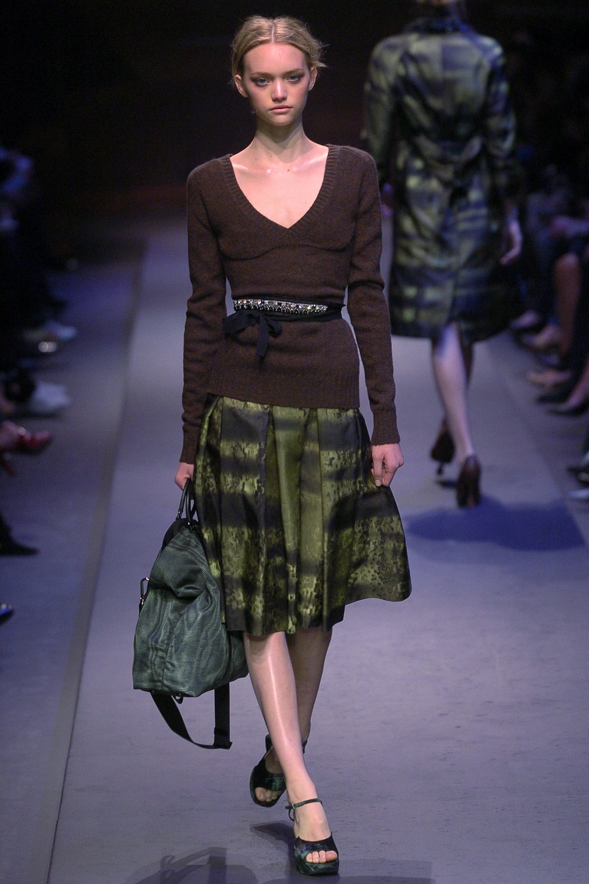2004 F/W Prada Embellished Black Velvet Belt display picture 2