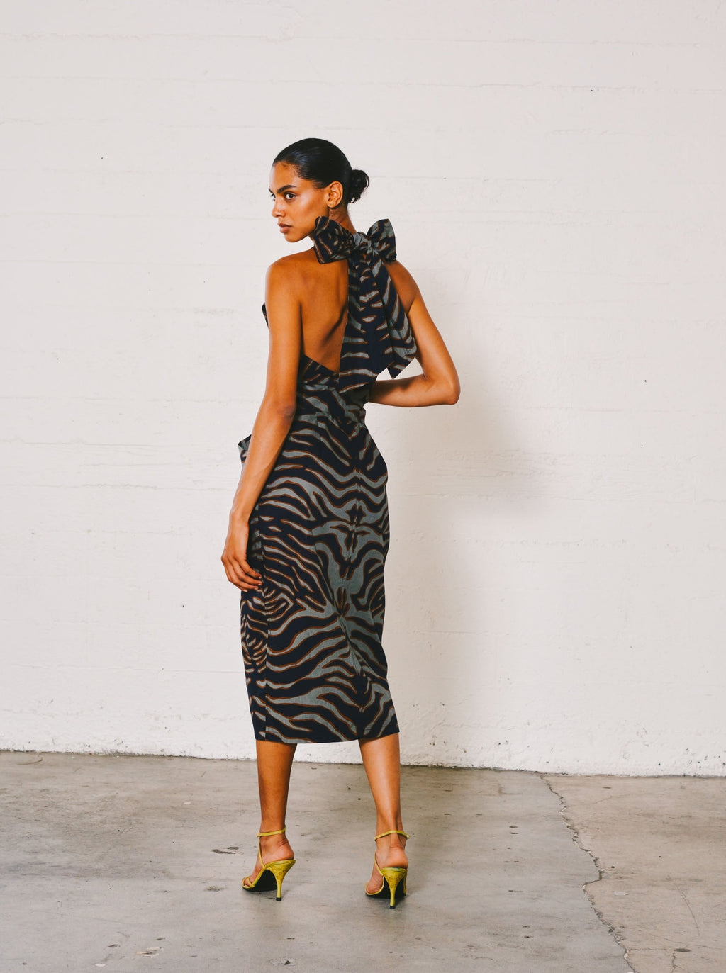 ワンピース SAINT LAURENT COTTON DRESS 1984 Yves Saint Laurent Animal Printed Cotton Halter Dress