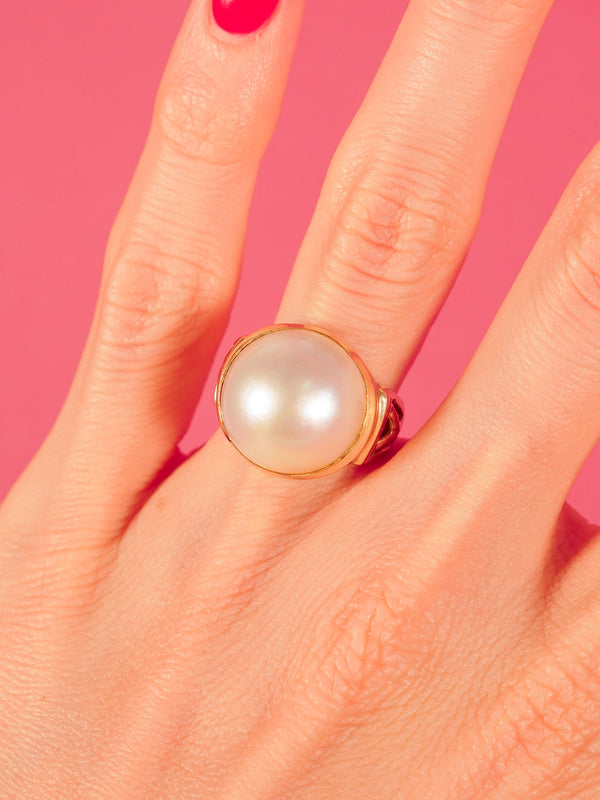 1980s Large Natural Pearl Ring Fine Jewelry arcadeshops.com