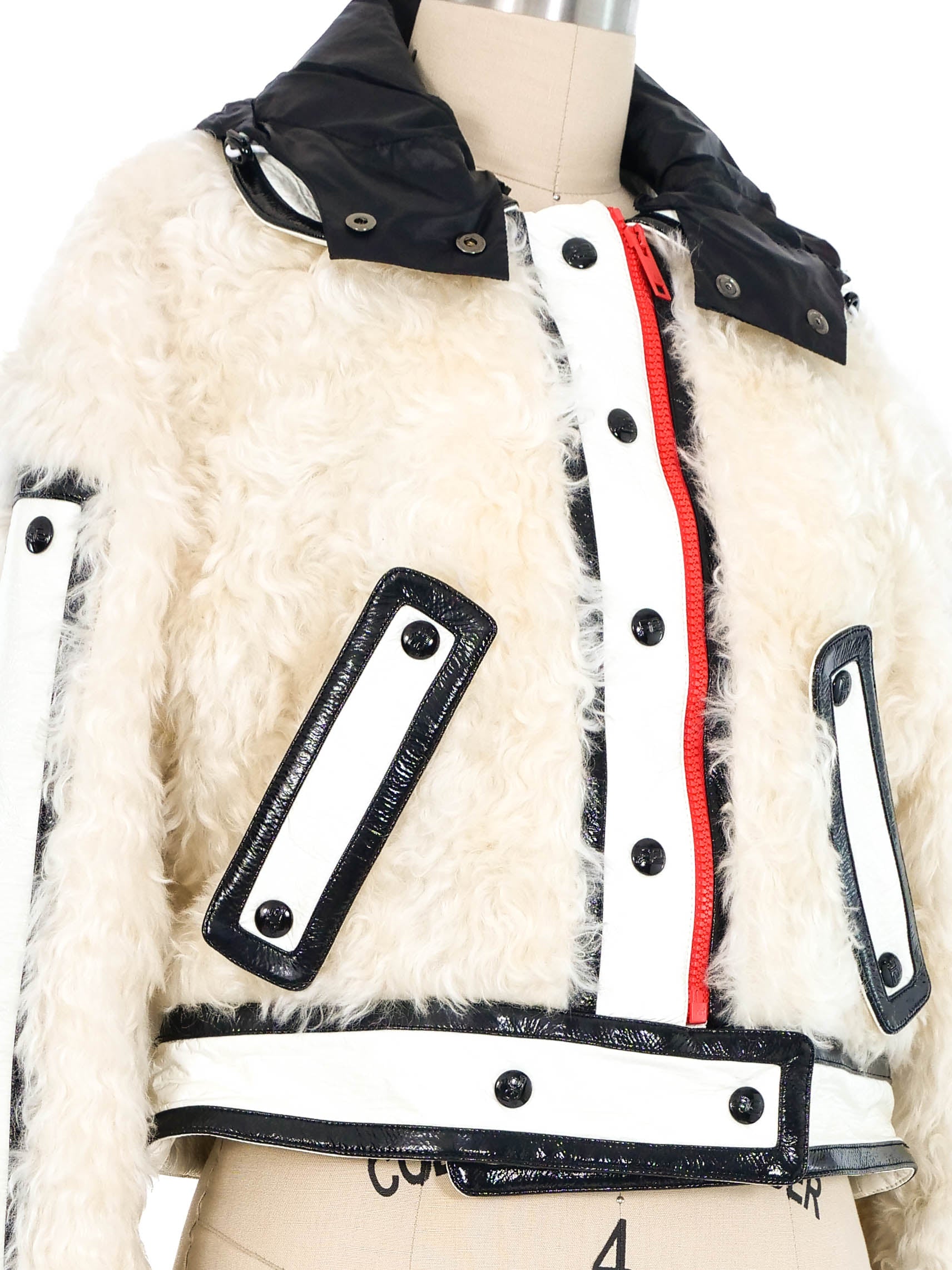 [LOW CLASSIC] FLUFFY FUR JACKET ☆送料込☆ LOW CLASSIC