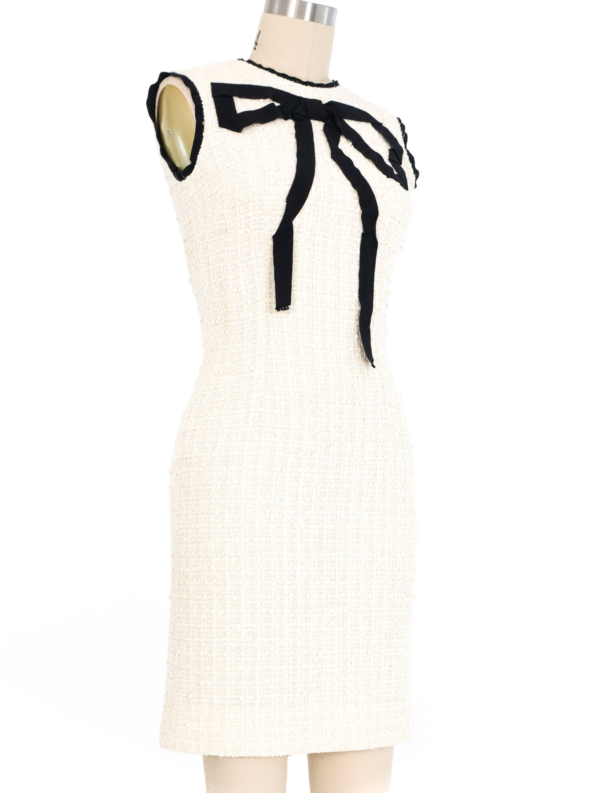 2018 Gucci Bow Tweed Dress 2018 Gucci Bow Tweed Dress