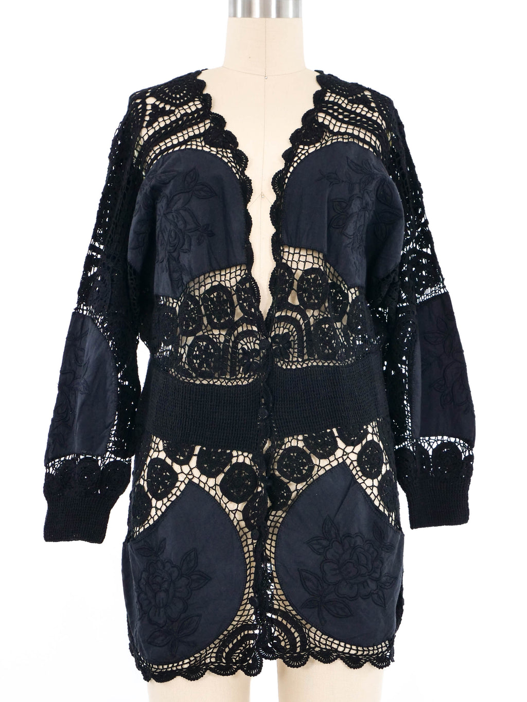 AMERI ROSE EMBROIDERY JACKETブラックMサイズ　新品 Ameri（アメリ）の「ROSE EMBROIDERY JACKET（テーラード