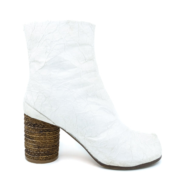 靴 maison martin margiera / tabi boots Maison Martin Margiela black tabi boots with cylinder heel