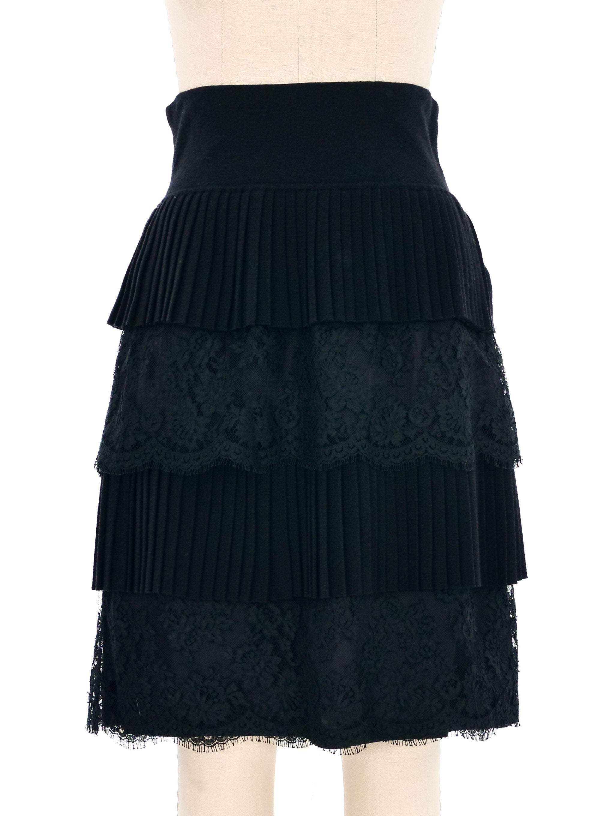 ヴァレンティノ Valentino Skirt Valentino Layered Knit And Lace Skirt Ensemble