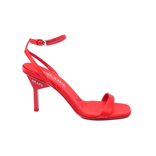 Prada レザーサンダル | レッド | FARFETCH JP