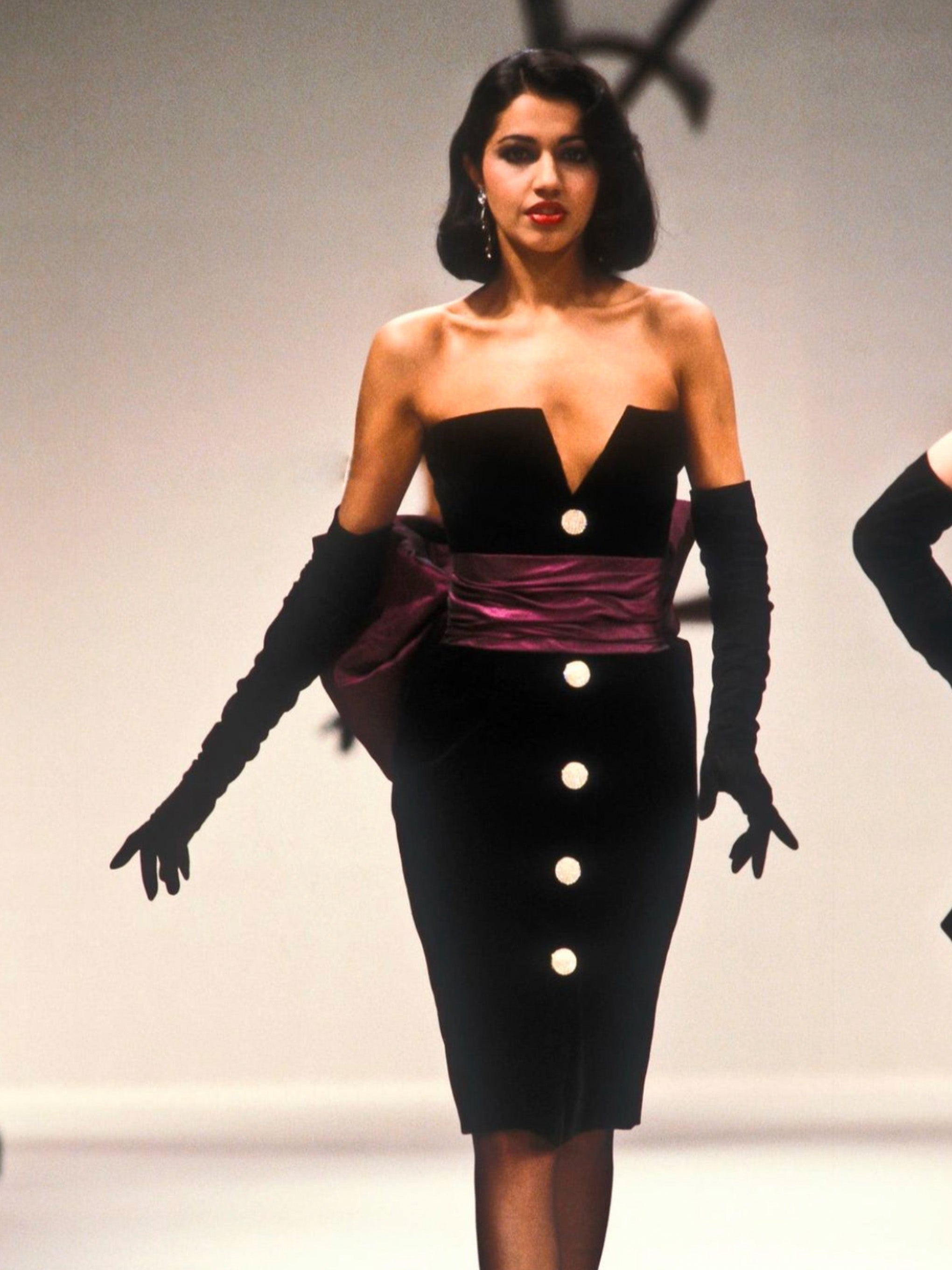 ワンピース SAINT LAURENT - Dresses 1984 Yves Saint Laurent Bow Accented Velvet Dress