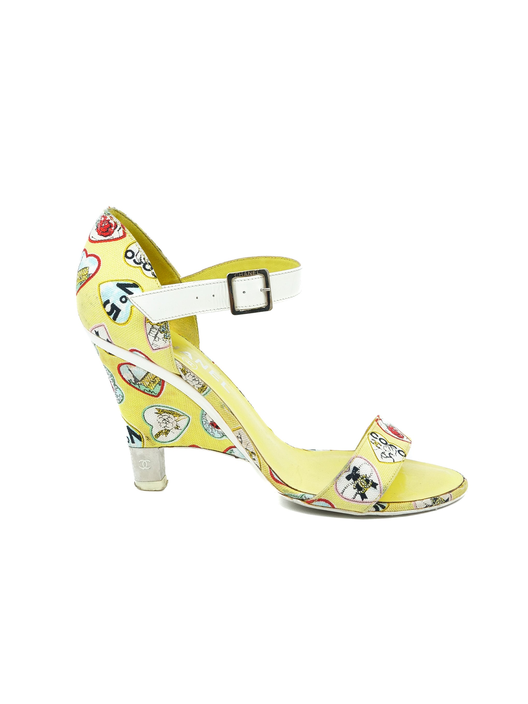 2006 Chanel Valentine Wedges, 39