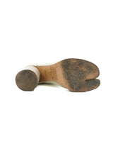Maison Margiela Beige Leather Tabi Boots, 36.5 Accessory arcadeshops.com