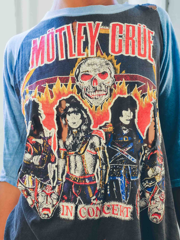 1980s Motley Crue Shout at the Devil Tee T-shirt arcadeshops.com