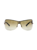 Gucci Chain Accented Wraparound Sunglasses Accessory arcadeshops.com