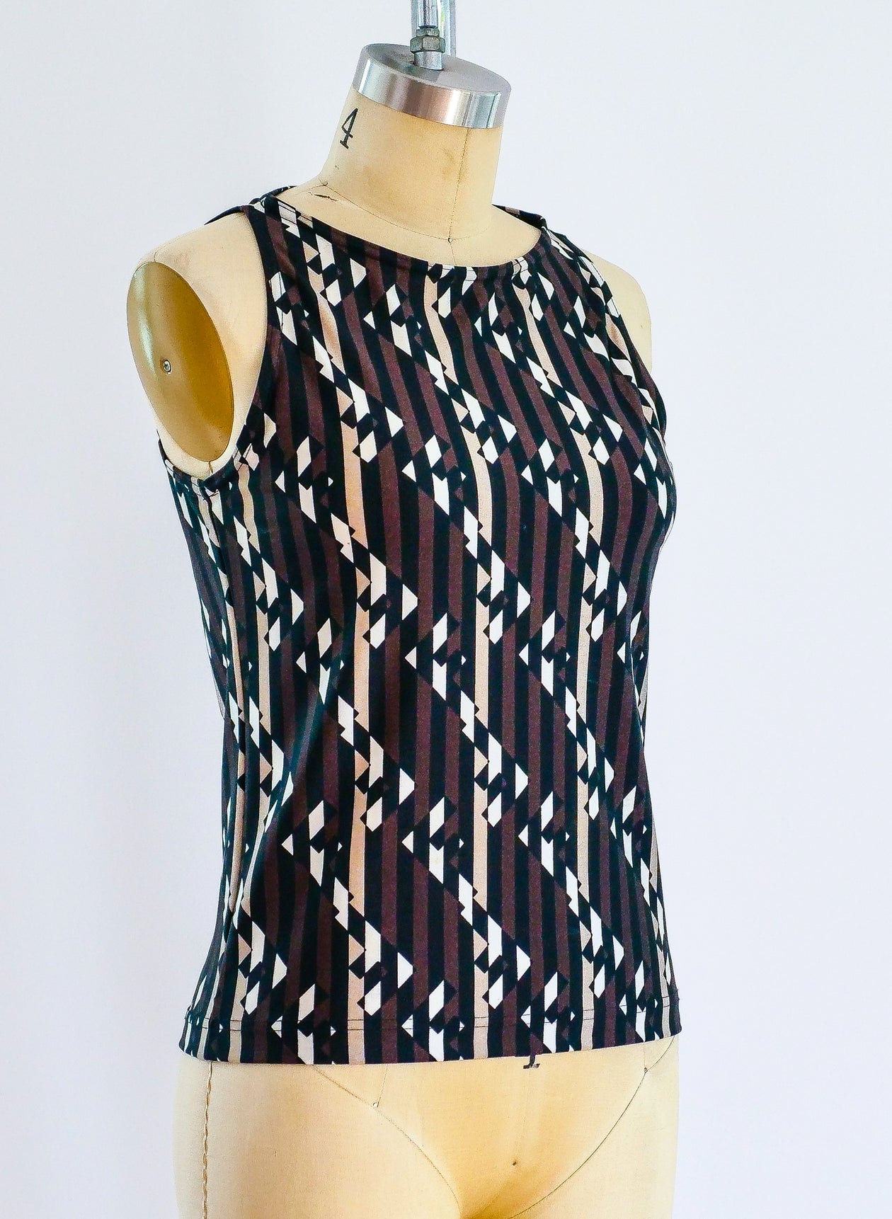 Fendi Logo Print Tank, image size:1260x1722