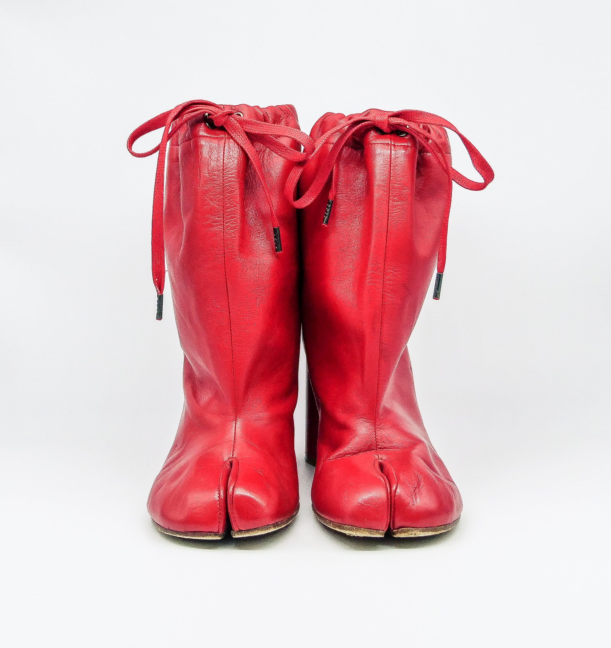 Red tabi boots online