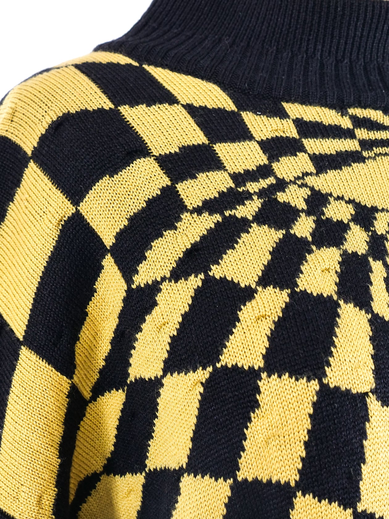 Gianni Versace Op-Art Sweater Dress, image size:1260x1680