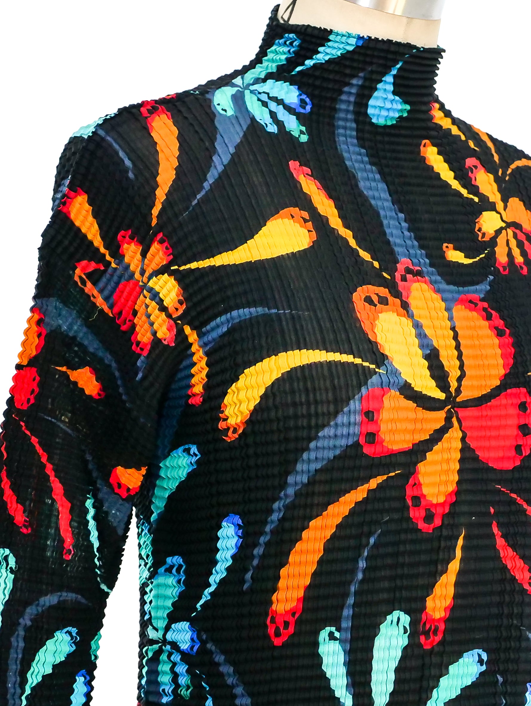 47408　ISSEY MIYAKE　カットソー Issey Miyake Floral Pleated Top
