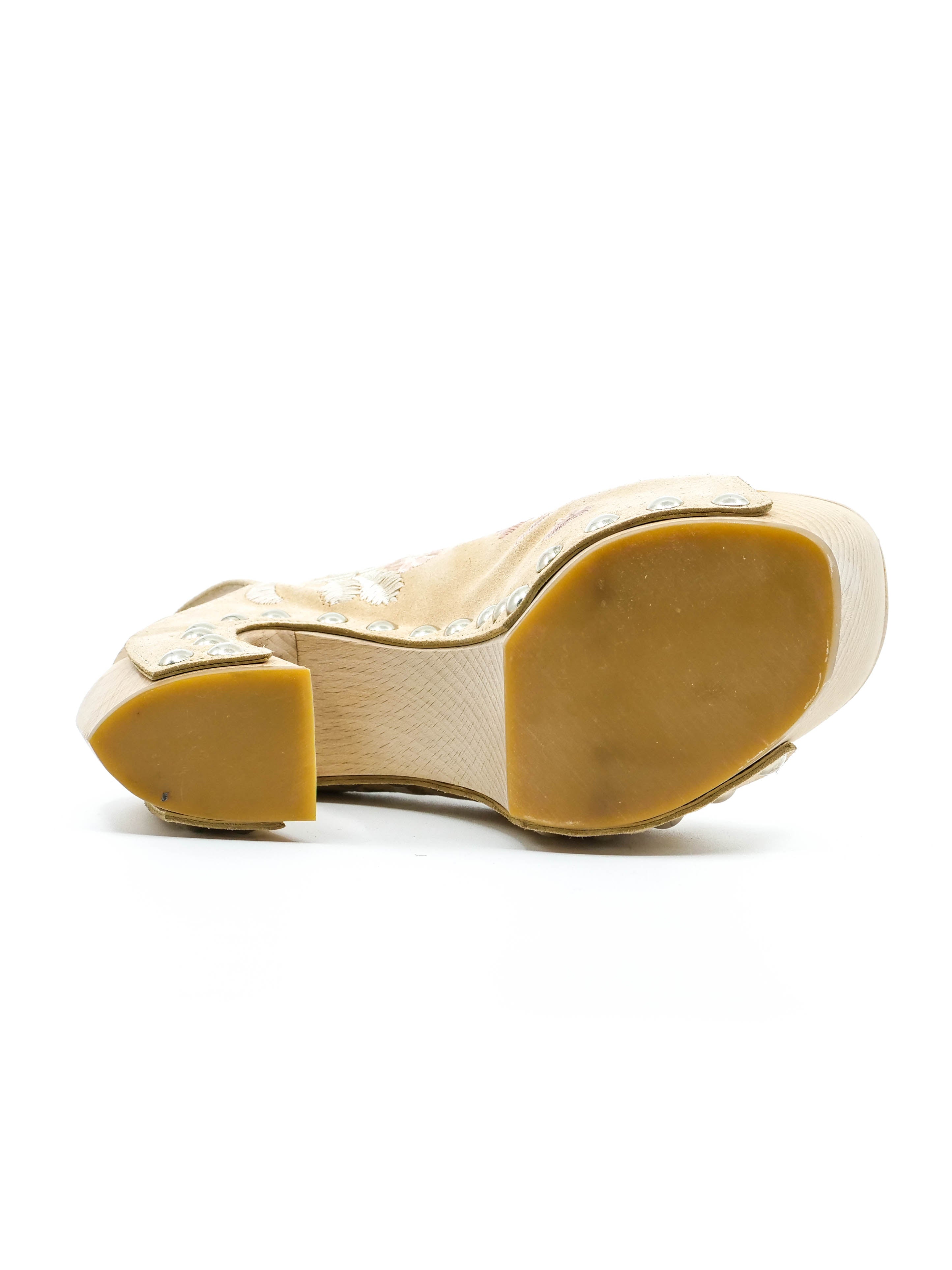 サンダル・ミュール ALEXANDER MCQUEEN 'Armadillo' sandals Silver 780692W4WG1 Alexander Mcqueen Armadillo Sandals Silver - Wanan Luxury