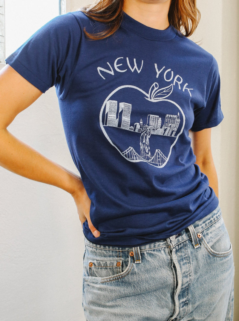 New York "Big Apple" T-Shirt T-shirt arcadeshops.com