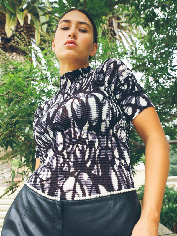 Issey Miyake Abstract Printed Top Top arcadeshops.com