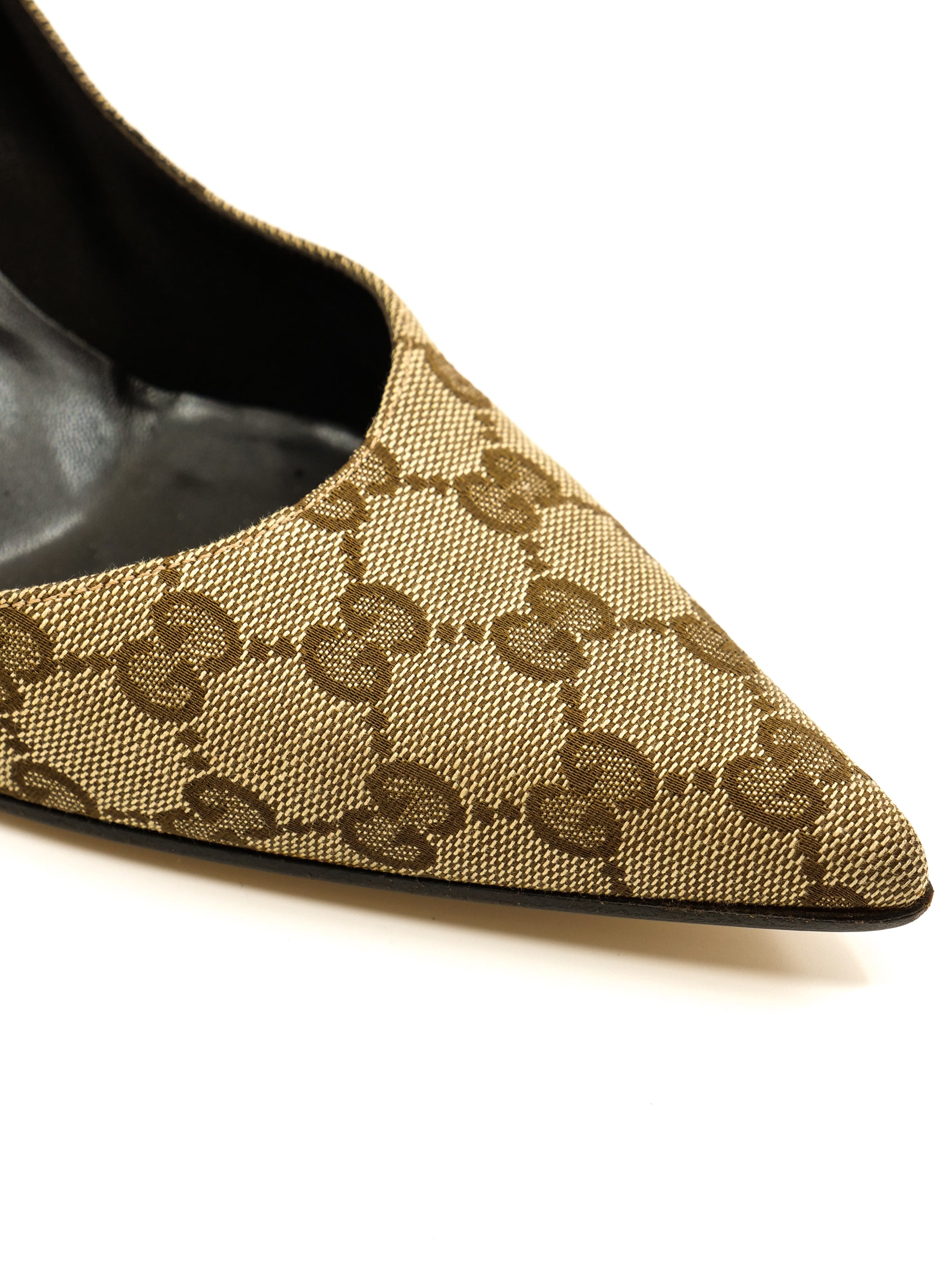 【GUCCI】BAMBOO PUMPS●812998BNC001000 Rare 90's Gucci Bamboo Black Leather Pointed Toe Gold Kitten