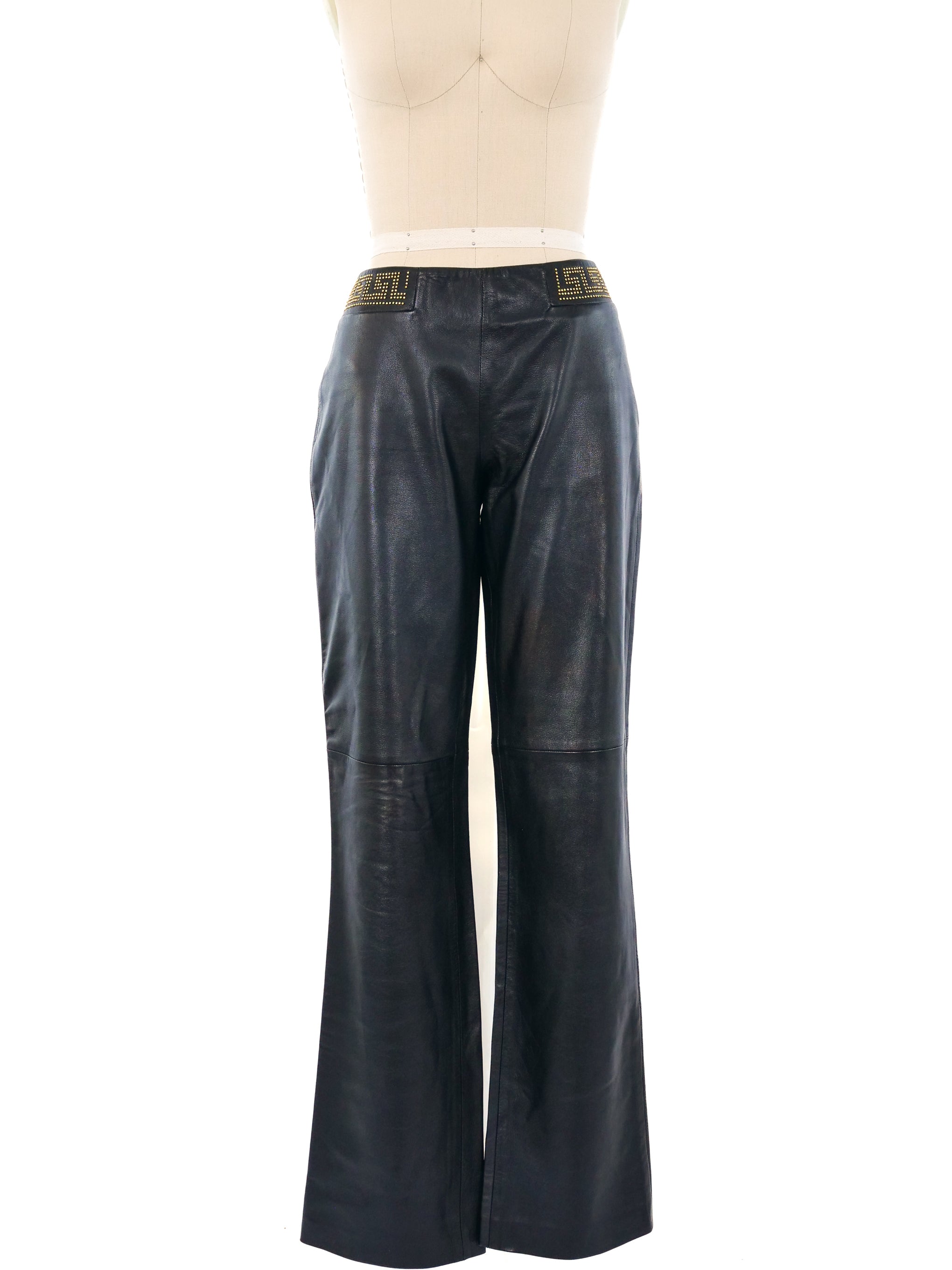 〈 VERSACE 〉faux leather straight pants VERSACE Leather straight-leg pants | NET-A-PORTER