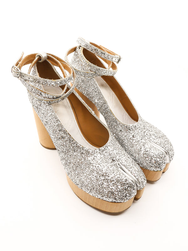 Maison Margiela Glitter Tabi Platforms, 39 Accessory arcadeshops.com