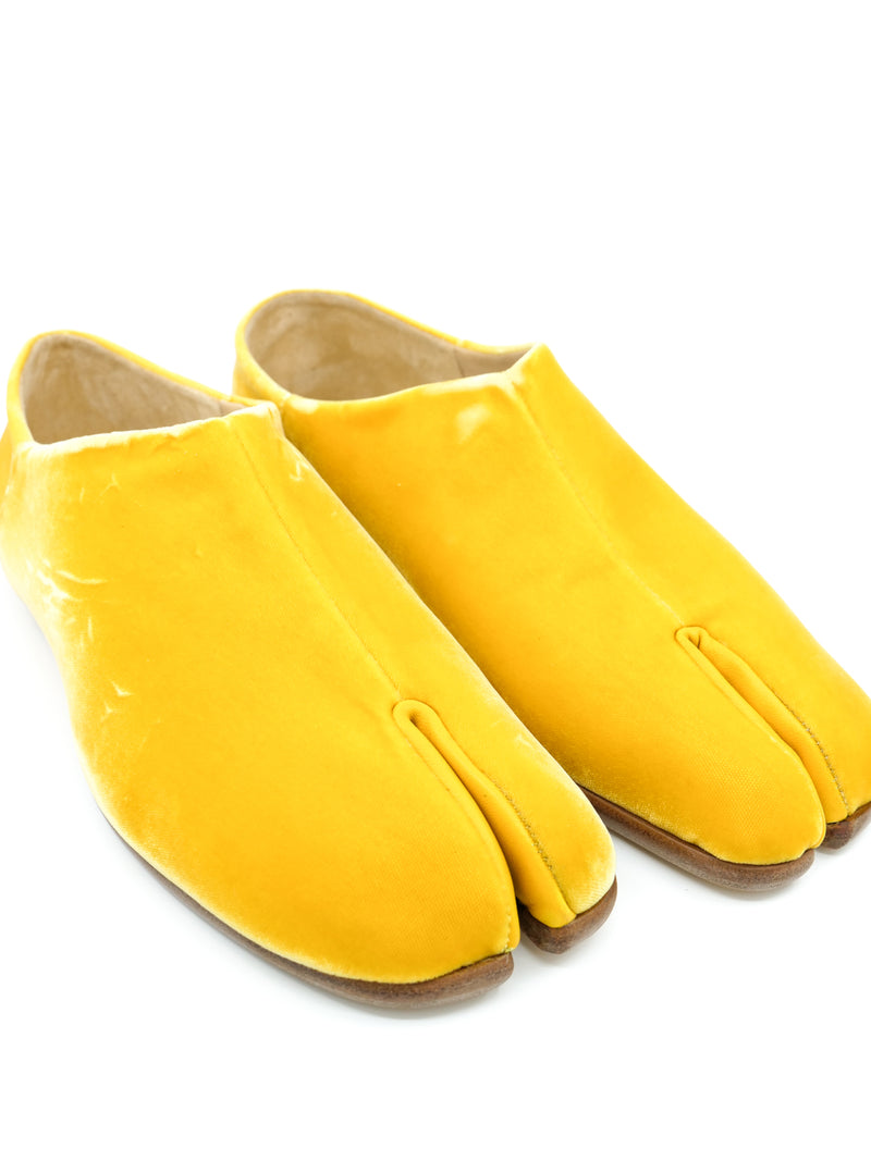 Maison Margiela Canary Velvet Tabi Slippers, Size 41 Accessory arcadeshops.com