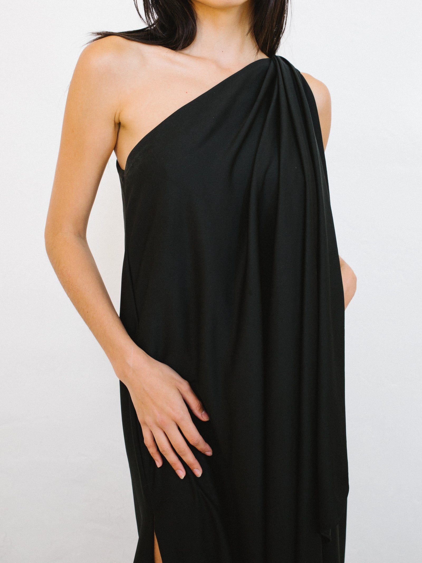 halston heritage one shoulder dress black Agu Gown In Satin